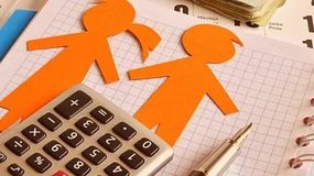 La sentencia ordenó que la cuota se descuente de los ingresos del progenitor. | LMCipolletti.com La sentencia ordenó que la cuota se descuente de los ingresos del progenitor.