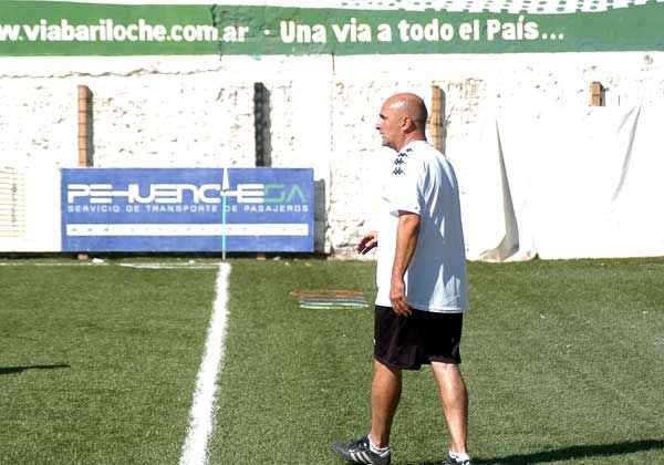 Cipolletti vuelve a entrenar mañana