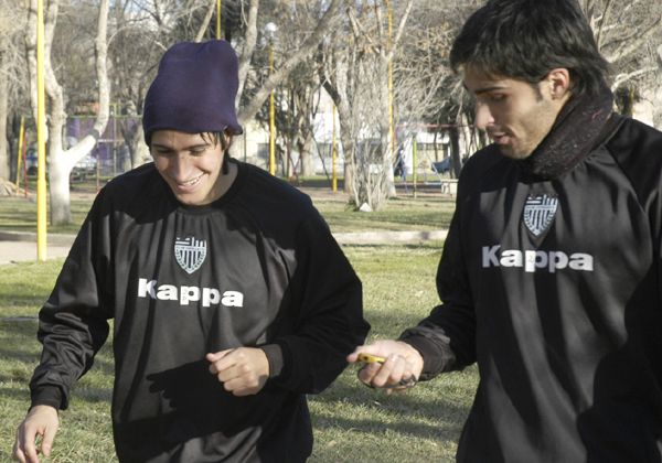 Ibáñez confirmado, Ruiz negocia