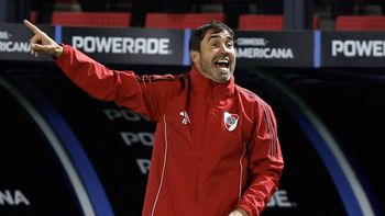 El Chacho Coudet respalda fuertemente a su figura. | LMCipolletti.com El Chacho Coudet respalda fuertemente a su figura.