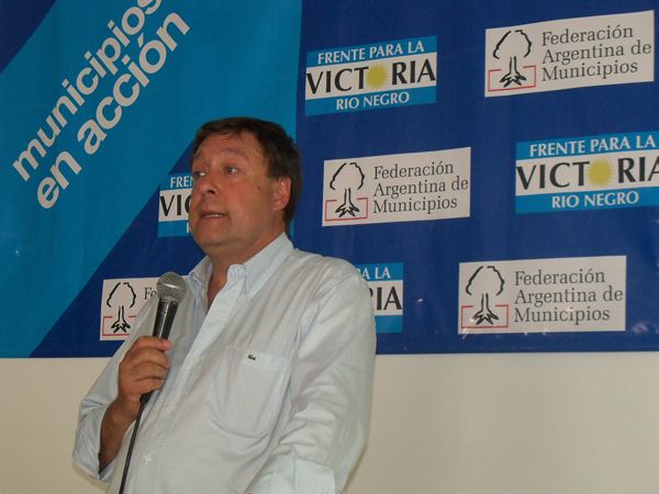 Cerró el Encuentro de Intendentes en Viedma