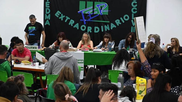 Gremios de Río Negro rechazan oferta salarial si no se anticipan los pagos