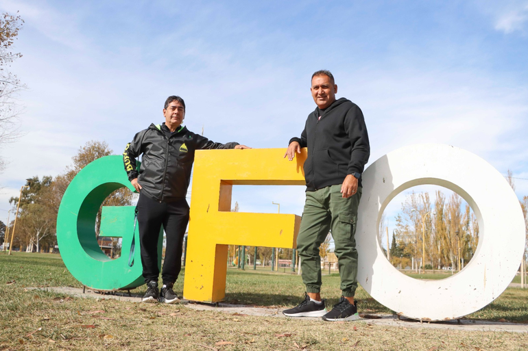 Miguel y Pablo Chala Parra | LMCipolletti.com Miguel y Pablo Chala Parra