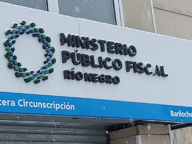 La magistrada consideró que el titular del taller fue debidamente notificado de la retención de la cuota alimentaria. 