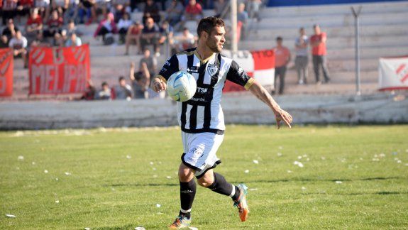 El Coco Giménez tiene asistencia perfecta en el equipo titular de esta temporada.