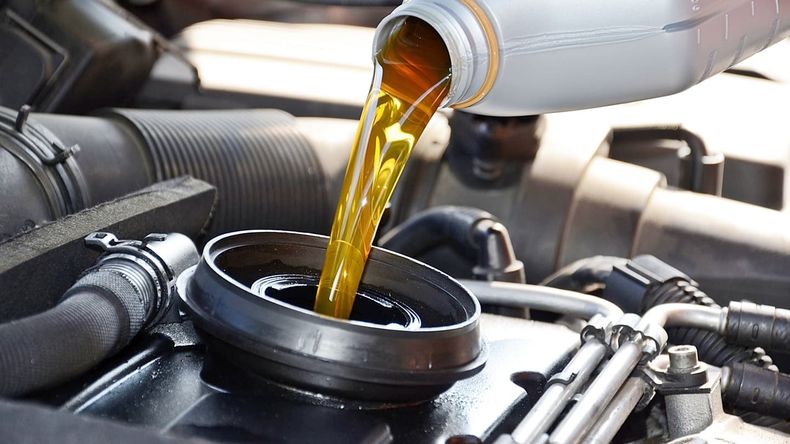 El Gobierno eliminó las retenciones a los aceites lubricantes