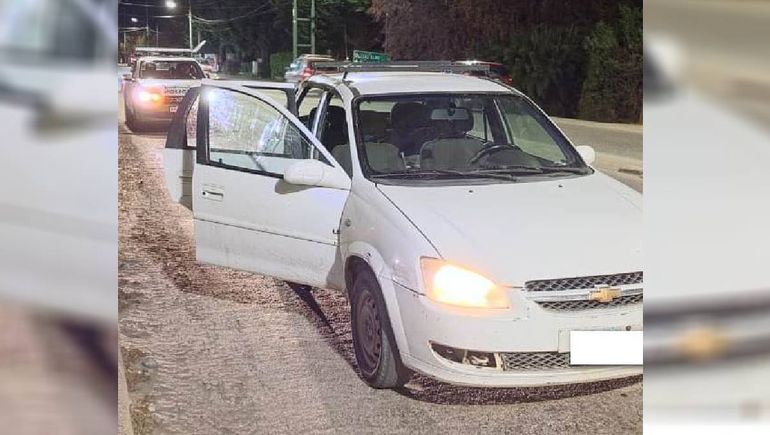 La Policía detuvo a otros tres sospechosos del asesinato de un comerciante en Bariloche. Secuestraron el auto en el que se movilizaban.