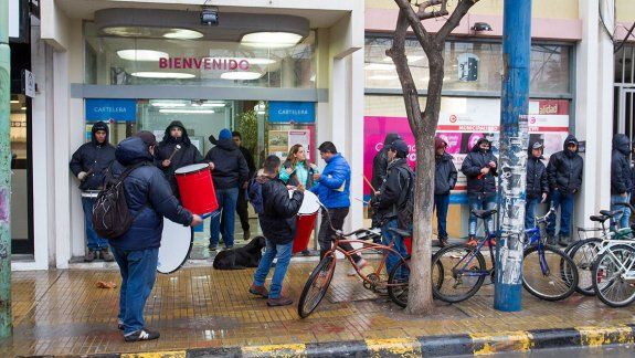Municipales se plantan y quieren un aumento anual del 42 por ciento