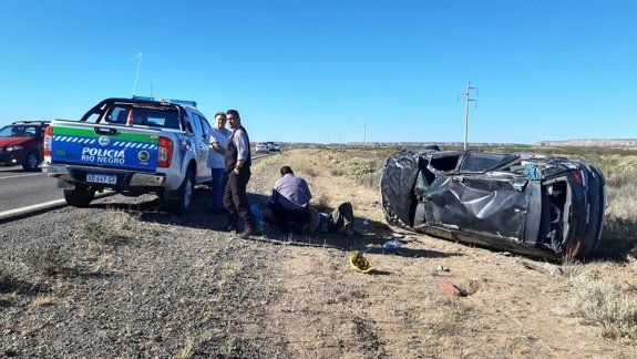 Conductor se quedó dormido y volcó en la Ruta 151
