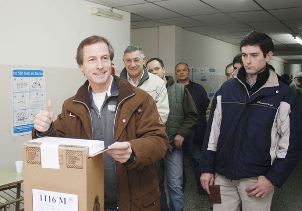 Votos rápidos y “sobre la hora”