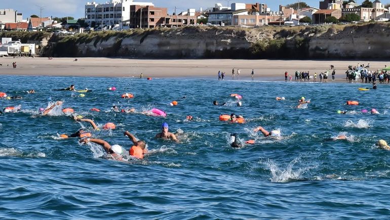 La natación de aguas frías protagonizó el fin de semana en Las Grutas