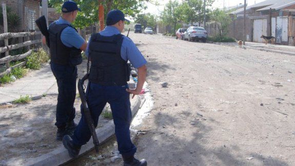 La Policía hace lo que puede. Le faltan efectivos, medios y vehículos.