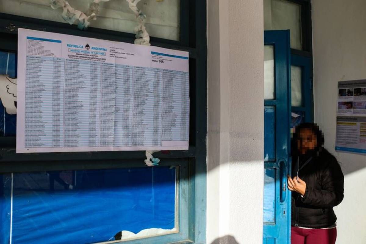 El voto de la mujer fantasma que revolucionó una escuela