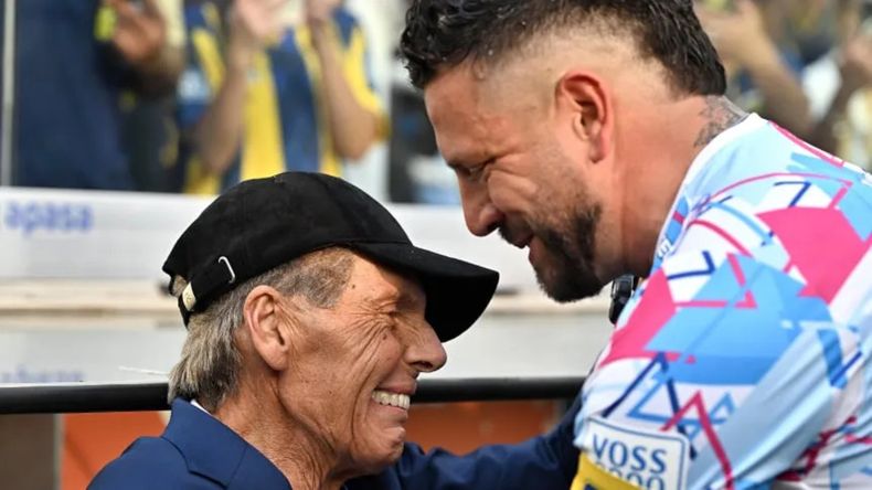 Emotivo: el impactante gesto del plantel de Rosario Central con Miguel Ángel Russo