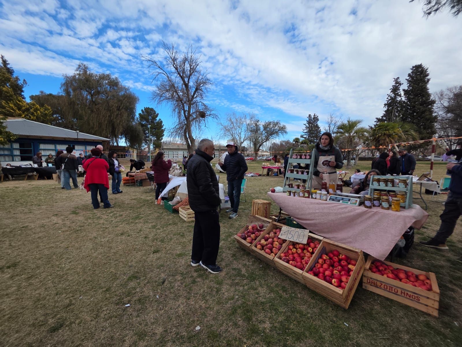 La novena edición del Frutazo llegó por primera vez a Cipolletti
