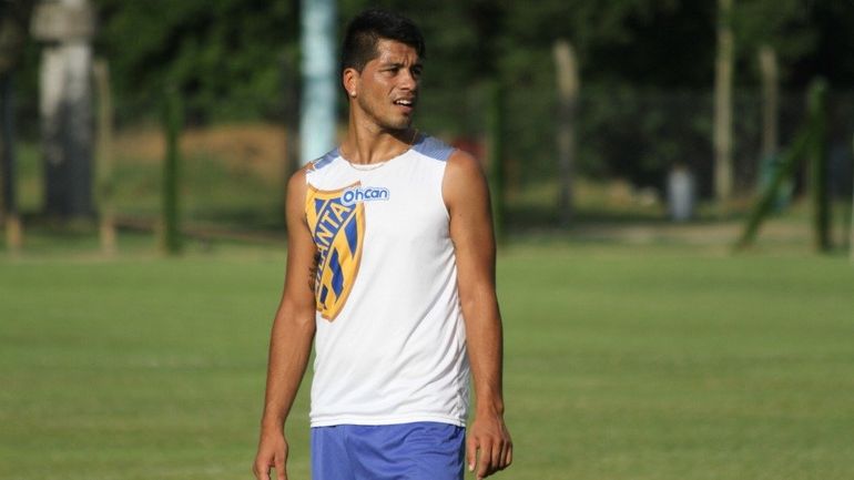 Diego Martínez fue dirigido por Gustavo Notto en el Deportivo Otamendia del Federal A