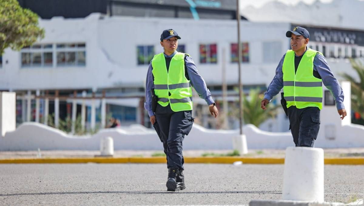 Refuerzo policial en Las Grutas y Bariloche por la temporada de verano