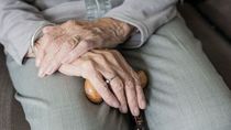 La Justicia cipoleña dispuso que una abuela pague la cuota alimentaria que su hijo no cumple.