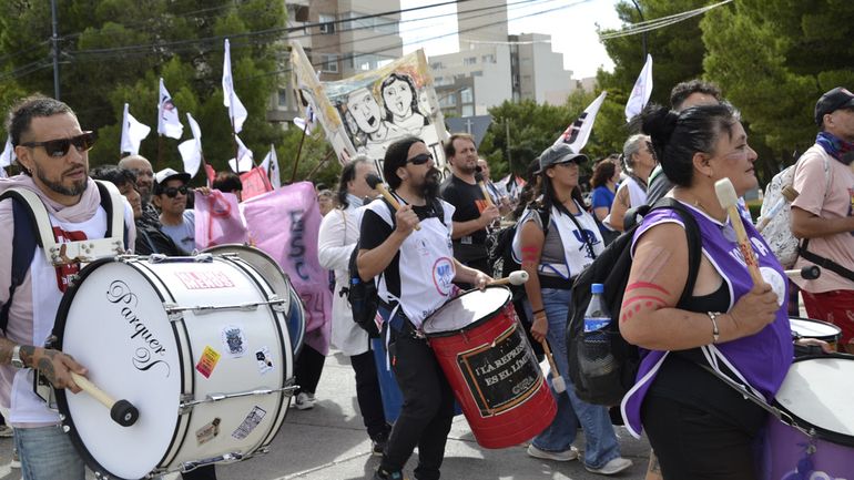 Otro reclamo fue el funcionamiento de la obra social provincial Ipross.