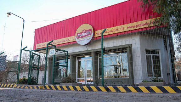 Lo atacó un pollo y deberán indemnizarlo con $200 mil