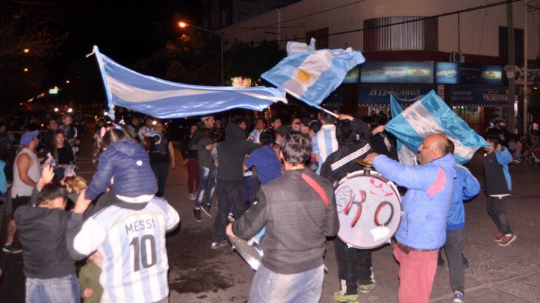 ¡Vamos al Mundial! Los cipoleños festejaron la entrada a Rusia 2018