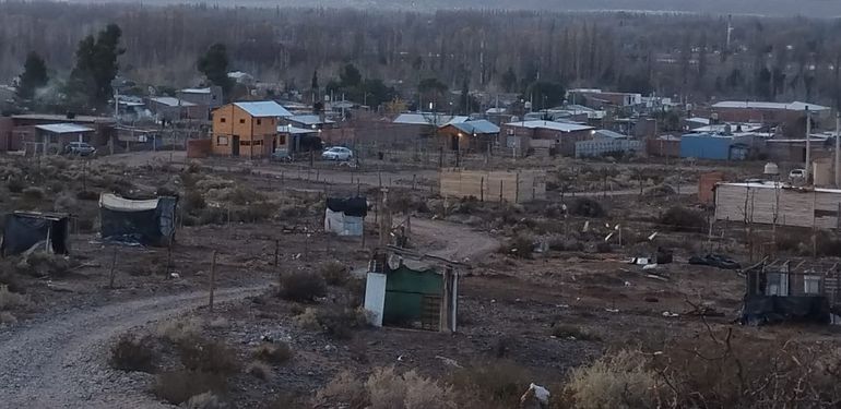 Sigue creciendo la toma de Las Perlas