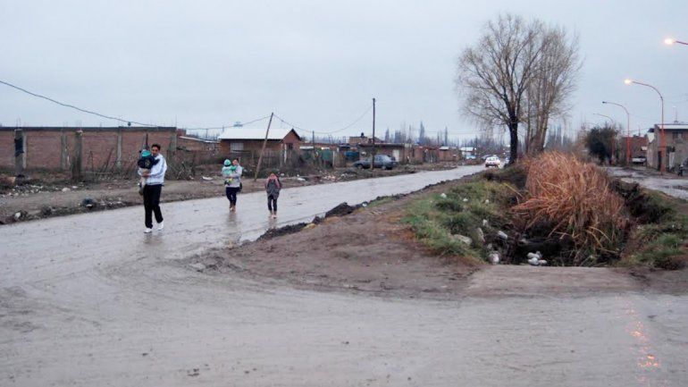 Las calles y caminos de la zona norte quedaron nuevamente dañados por las lluvias. En algunos sectores se formaron charcos considerables.