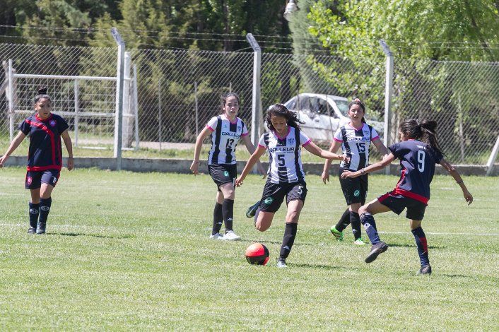Cipolletti eliminó a San Lorenzo del Mapu