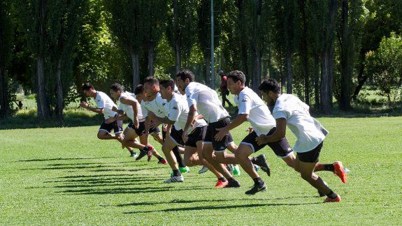 El Albinegro no se relaja, hace físico, fútbol y se vienen dos amistosos.