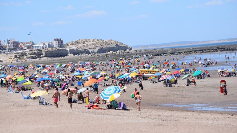 Las Grutas va adquiriendo el tono veraniego