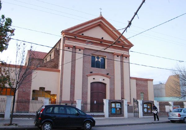 Suspenden actividad religiosa