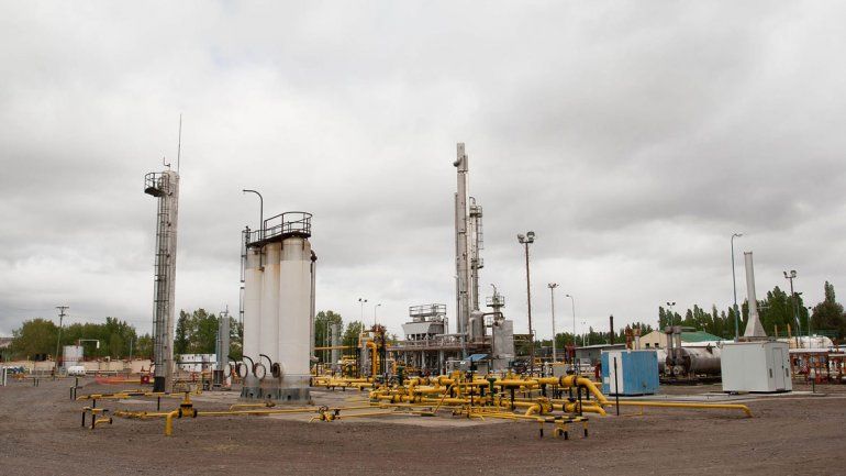 La Provincia quiere extender la actividad petrolera al Alto Valle. Tortoriello dijo que la vetará en la ciudad.