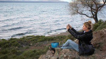 bariloche, elegida como una de las mejores ciudades para mujeres que viajan solas