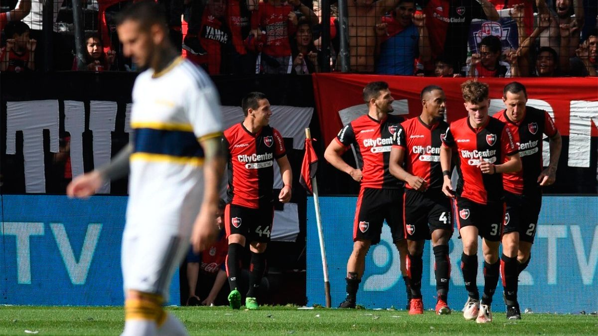 El provocador tuit de Racing y los memes tras la dura caída de Boca