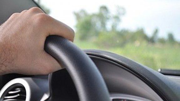 Indemnización por una mala comunicación en el tránsito