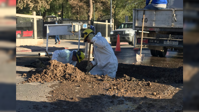 Los trabajos fueron adjudicados a la empresa Svara Ingeniería Civil S.R.L. mediante licitación pública. La inversión supera los 576 millones de pesos.