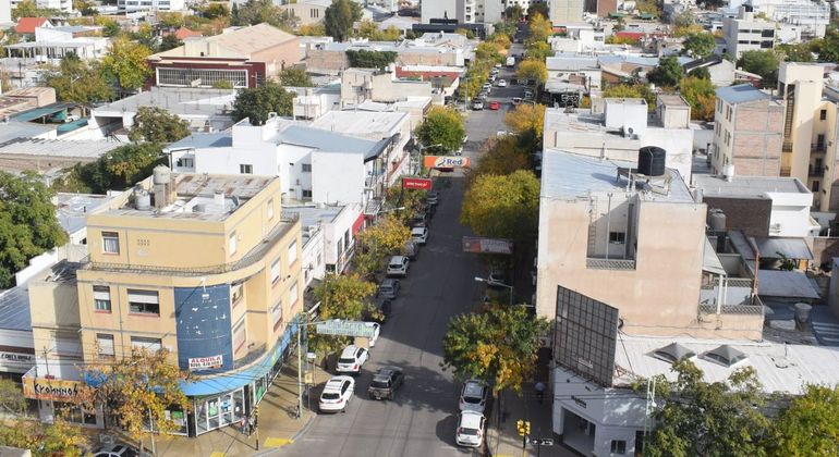 ¡Atención! Desde este lunes no se podrá estacionar más en estas calles de Cipolletti: habrá multas