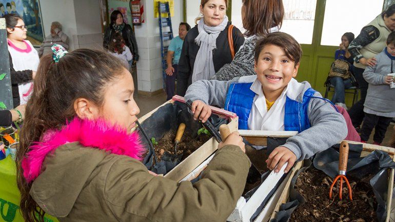 Todo el color de la Feria de Ciencias de la Escuela 258