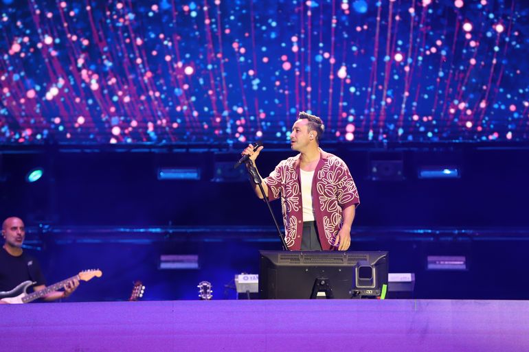 Más de 270 mil personas pasaron por la primera jornada de la Fiesta Nacional de la Confluencia.