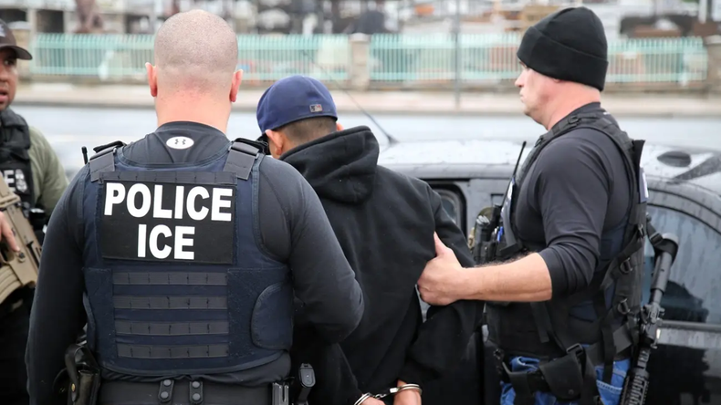 El gobierno de EE.UU lanzó un sitio web que expone a los extranjeros con antecedentes penales. | LMCipolletti.com El gobierno de EE.UU lanzó un sitio web que expone a los extranjeros con antecedentes penales.