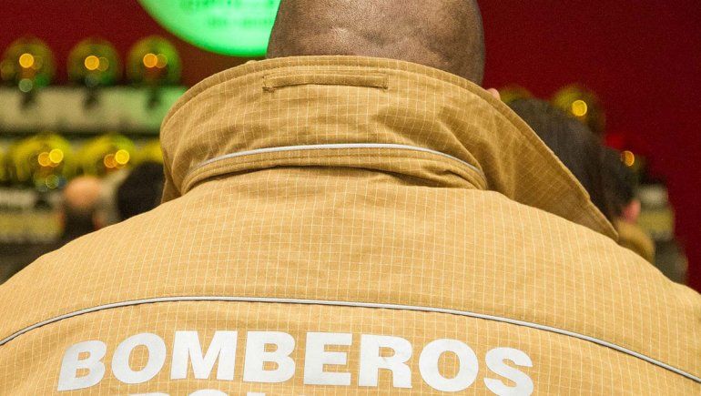Provincia aflojó su postura con los bomberos