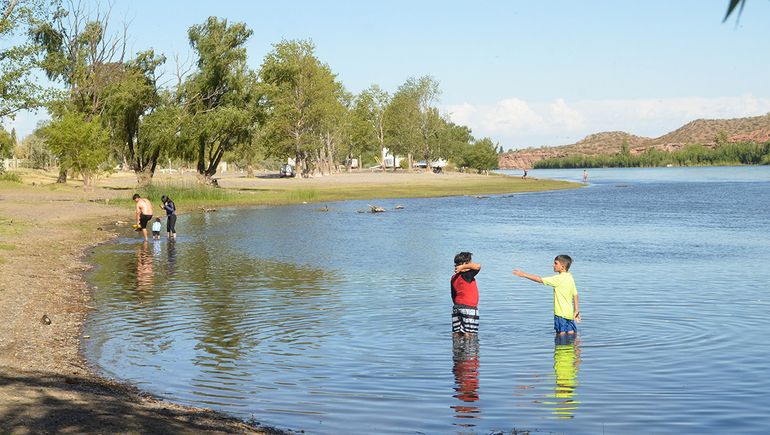 Cipolletti tendr&aacute; un s&aacute;bado caluroso con vientos leves que no afectar&aacute;n la jornada.&nbsp;