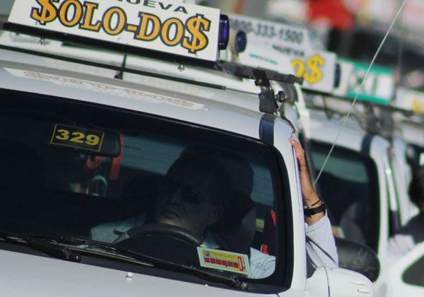 Taxistas evalúan otra suba tarifaria
