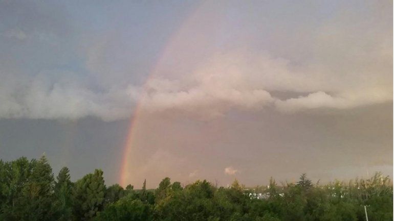 Así captaron la tormenta que azotó a la ciudad