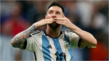 Lionel Messi cumplió con su promesa por ser campeón y se hizo un jugado tatuaje: la foto