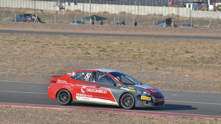 Otra buena fecha de puntos para Manuel Urcera en el campeonato del Turismo Nacional junto a Citroën.