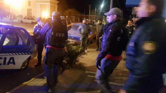 Volvió borracho del baile