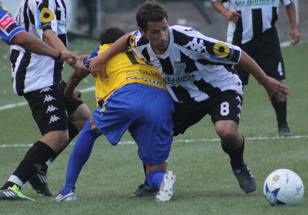 Tres cambios para enfrentar a Alvarado