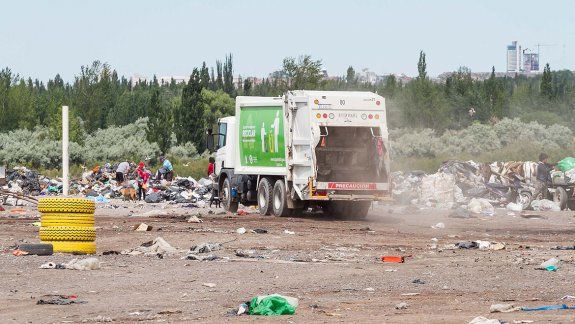 El 30% de los vecinos del centro ayuda a reciclar la basura domiciliaria