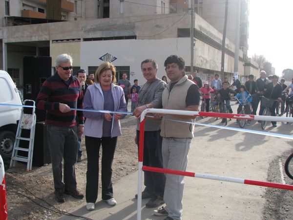 Quedó inaugurada la bicisenda en Cinco Saltos